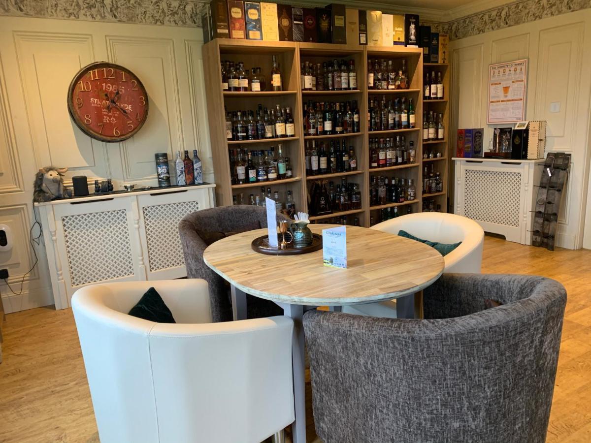 The Gables Whisky B&B Dufftown Bagian luar foto