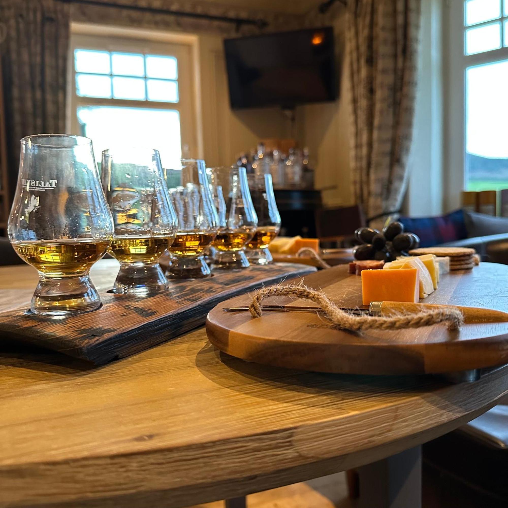 The Gables Whisky B&B Dufftown Bagian luar foto